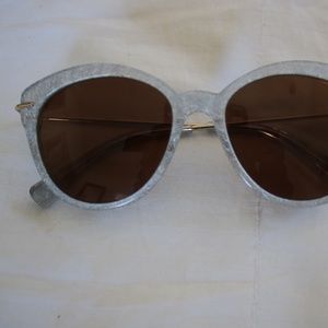 Elizabeth and James Sunglasses